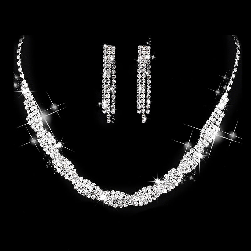Diamond Y-Neck & Earrings Set for Bridal Wear